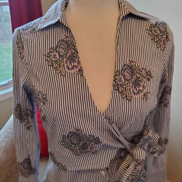 Zara Woman striped floral tie collared shirt XS - Picture 9 of 11
